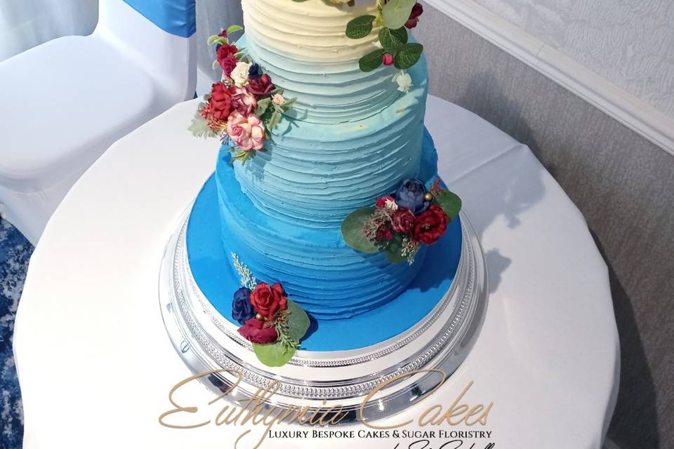 Blue ombre buttercream cake