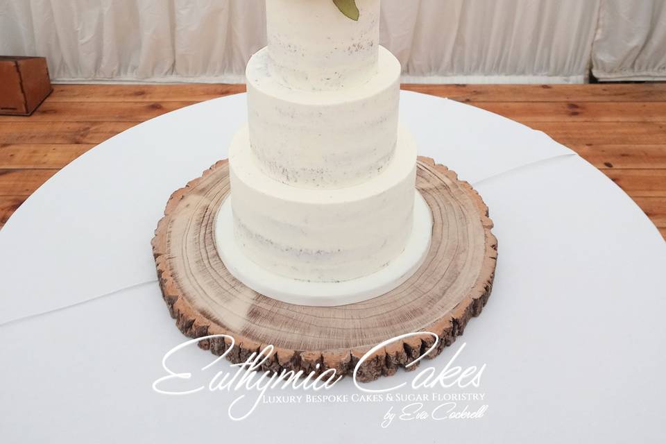 Semi naked cake with flowers