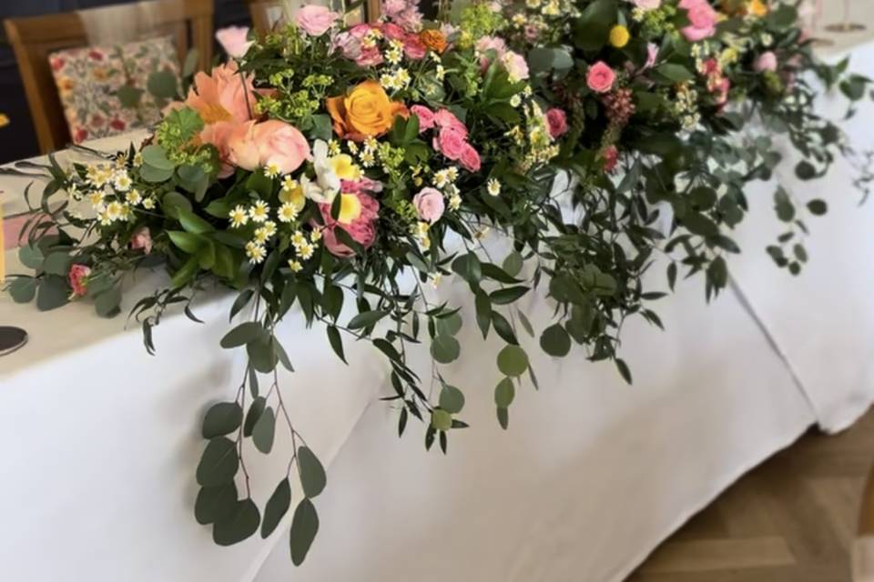 Long meadow garland