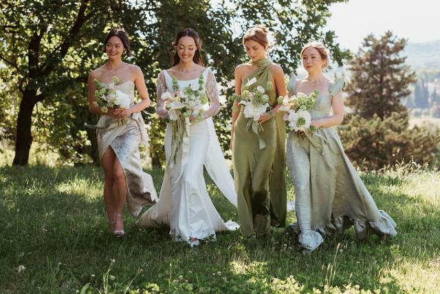 Bride & bridesmaids