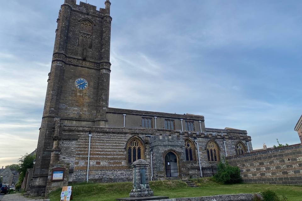 St Mary's Church (150m)