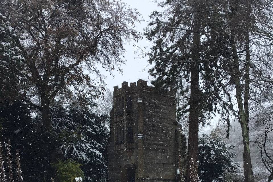 Snow day at Cerne Abbey