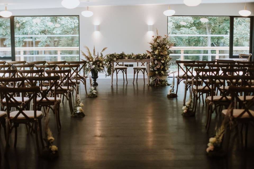 Indoor ceremony space