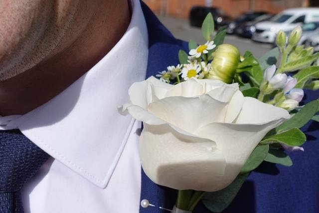 Groomsmen buttonhole