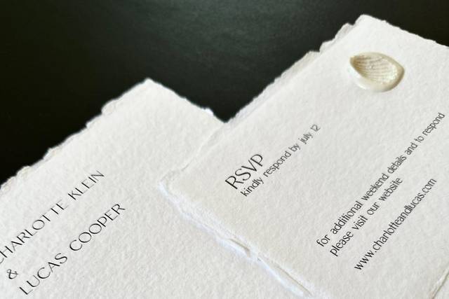 Invitation suit