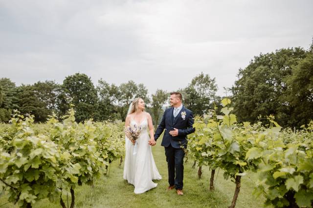 April & Luke - Froginwell