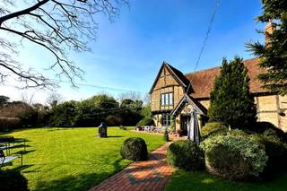 Moreteyne Manor