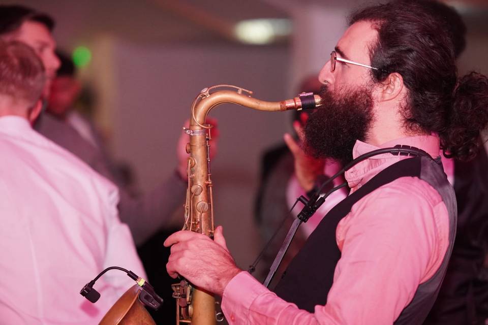 Dave Colebourn Saxes