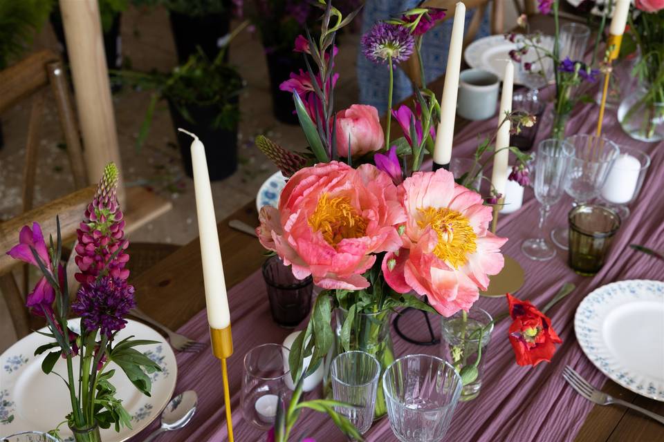 Peony table arrangement