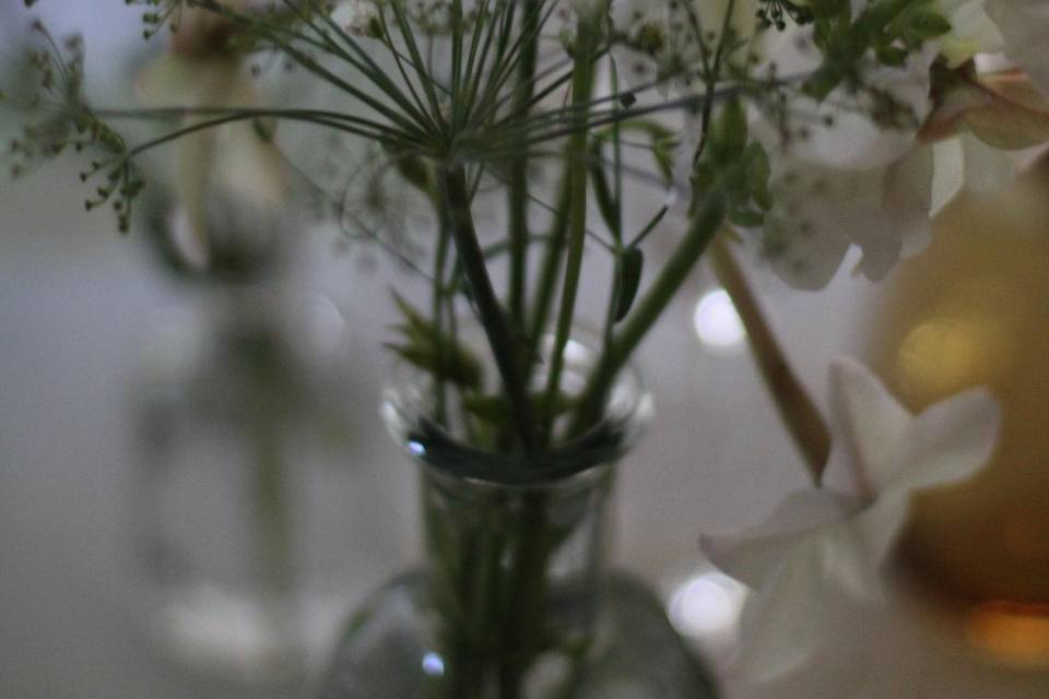 Bud vase