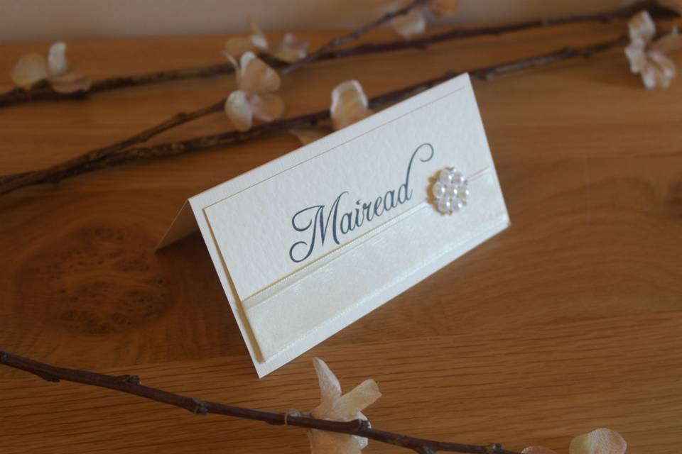 DB Pearl Place Card