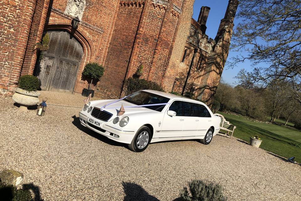 Simons White Wedding Cars Ltd