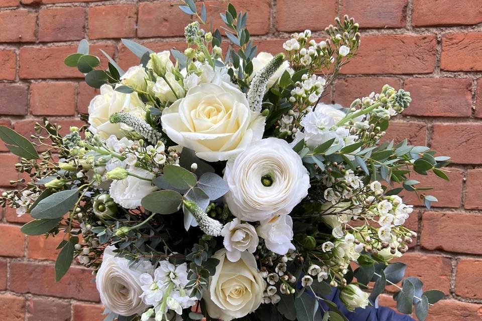 White bridal bouquet