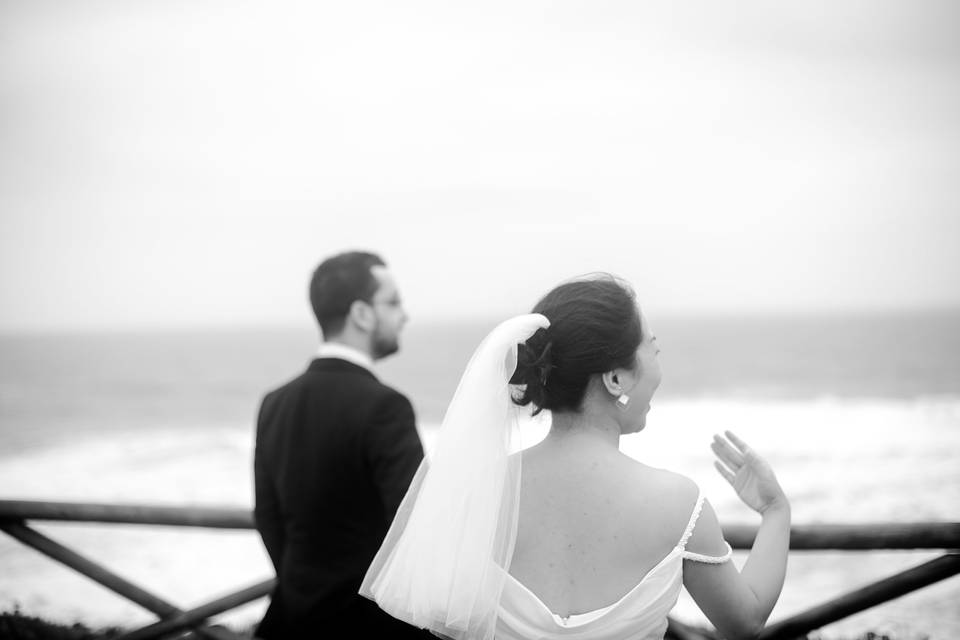 A couple close to the sea