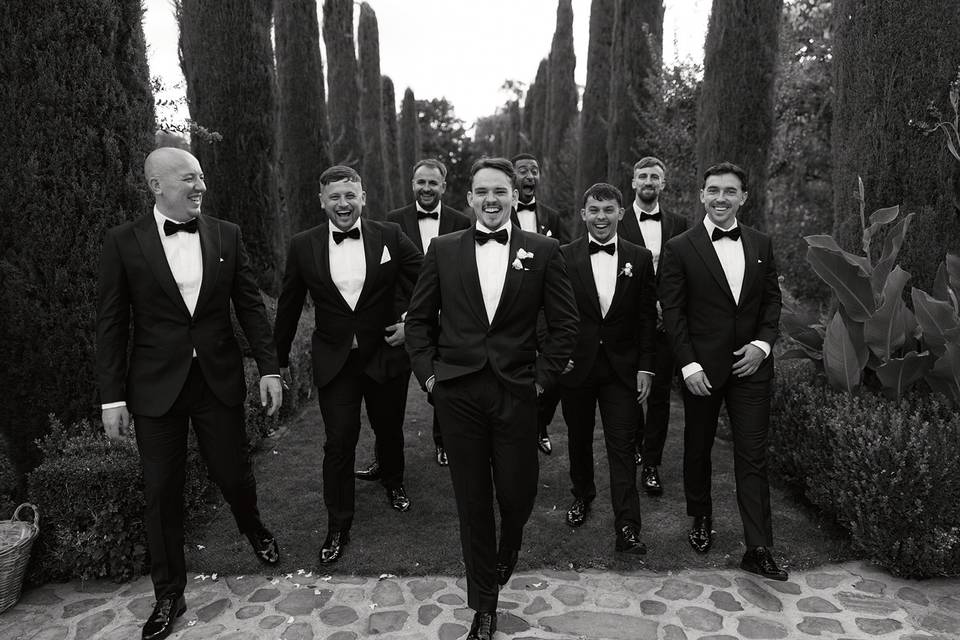 Groomsmen and groom