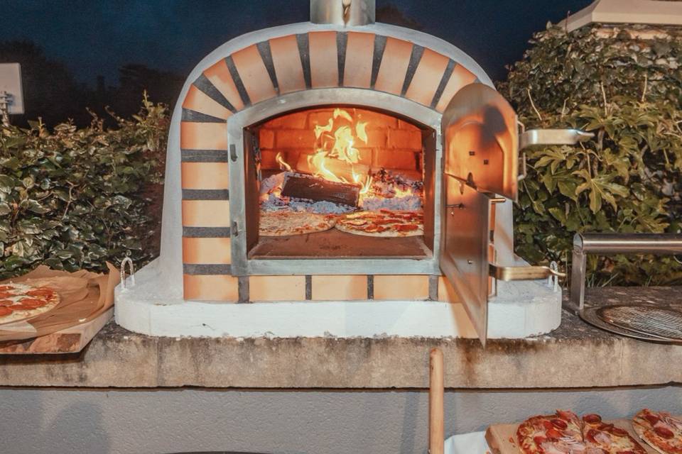 Woodfired Pizza Oven