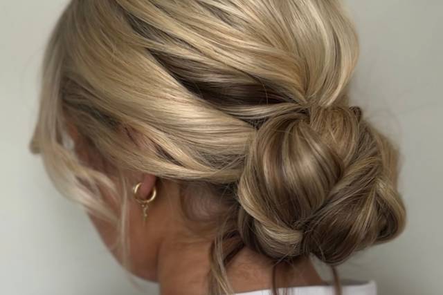 Gaynes park bridal hair