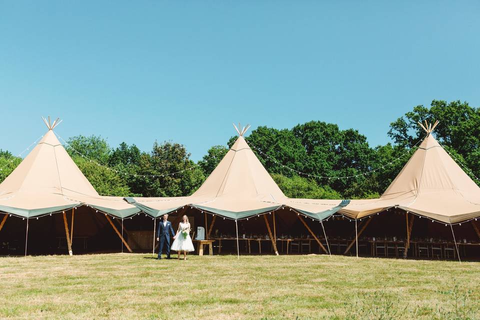 3 Hats=32 meters in length