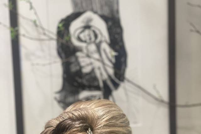 Textured bun