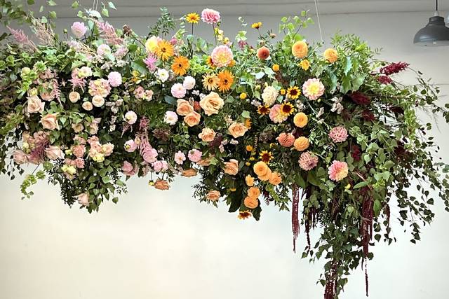 Hanging installations