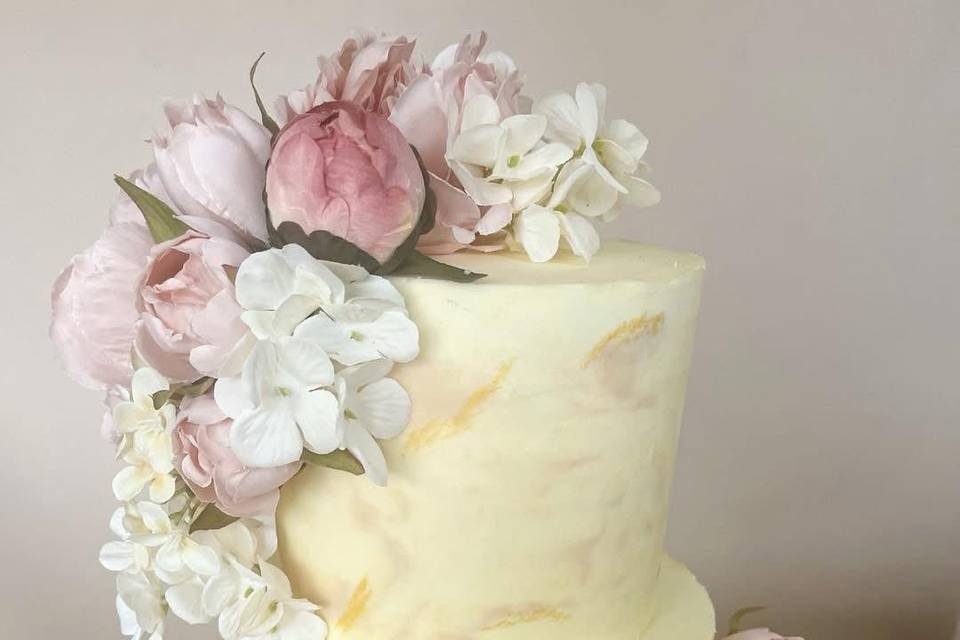Marbled buttercream