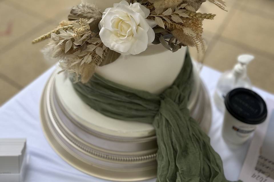 3 tier with dried flowers