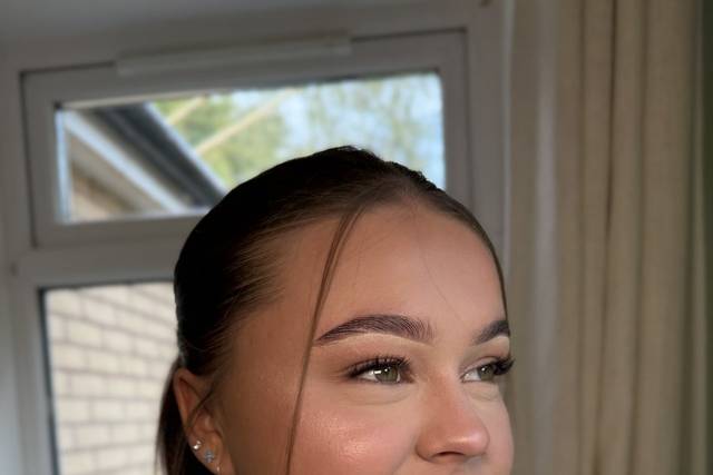 Soft glow glam