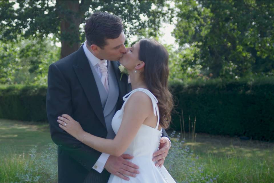 Hugo & Katrina - Dorney Court