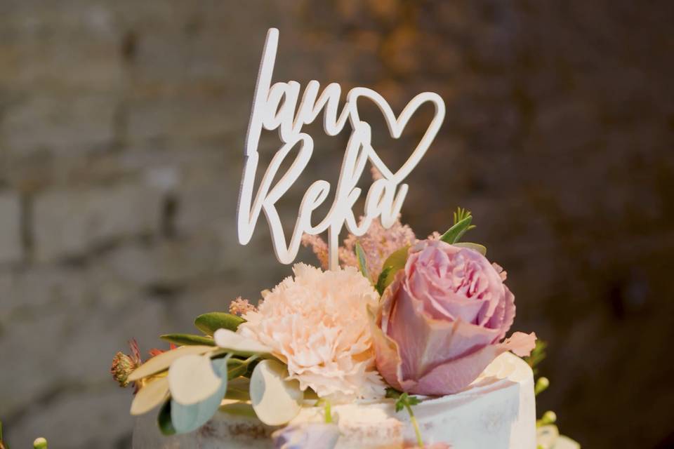 Reka & Ian - Cripps Barn