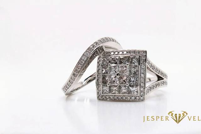 Platinum & DIamond Set