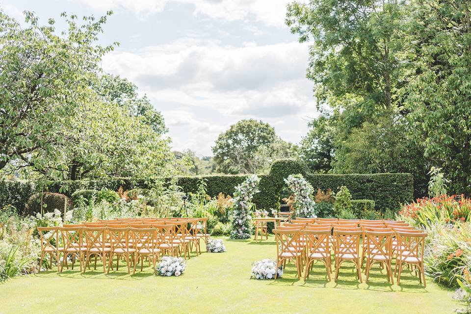 Top Lawn Ceremony