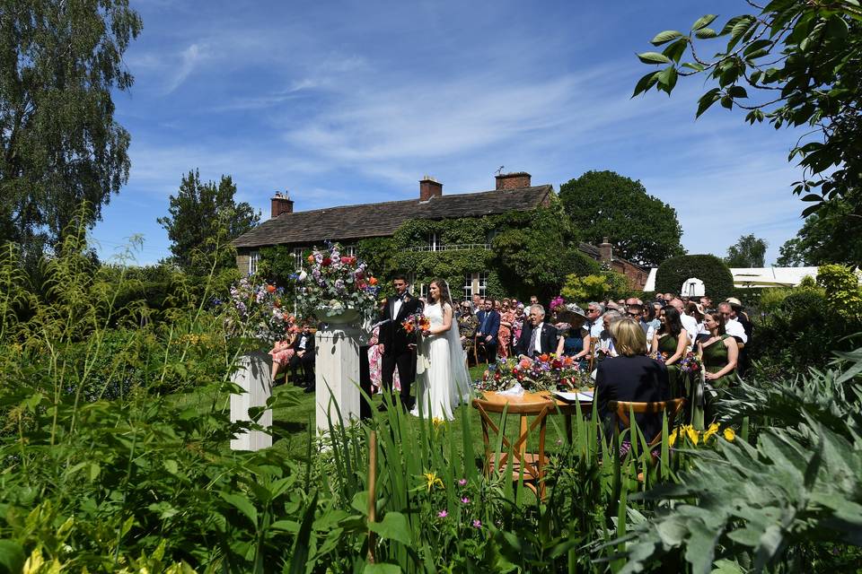 Top Lawn Ceremony