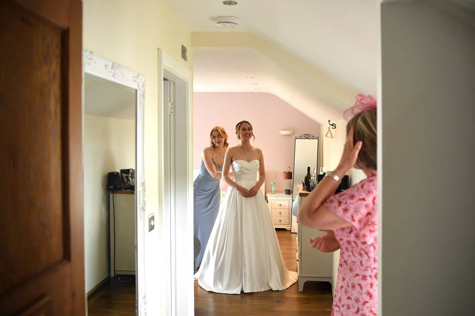 Bridal Suite Prep