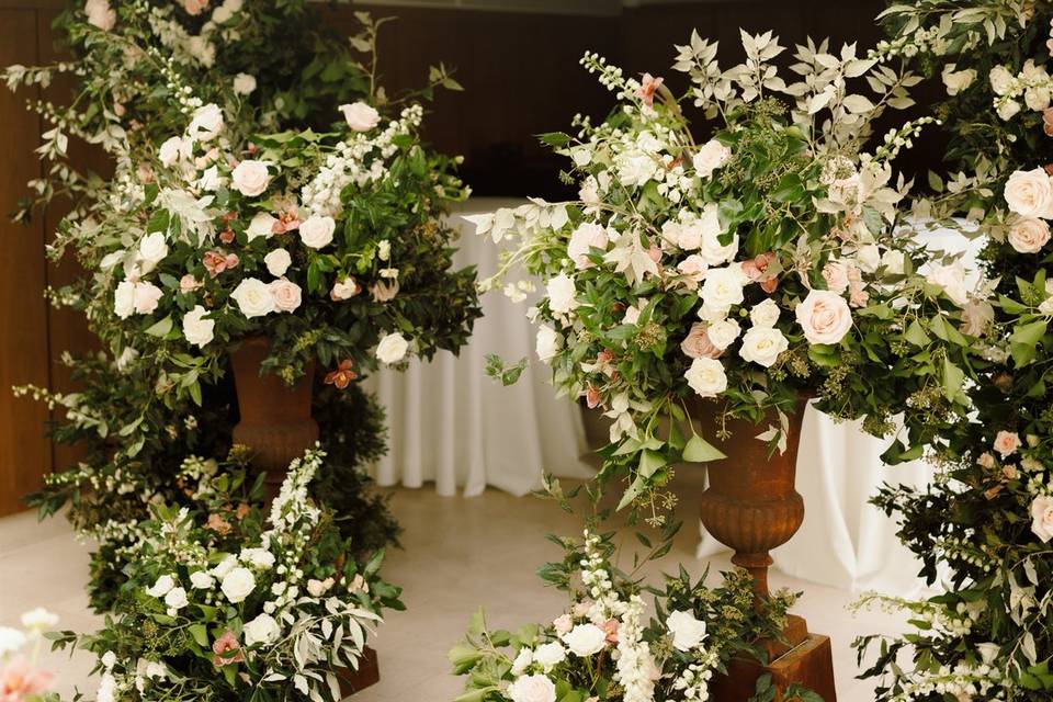 Floral Urns & Pillars