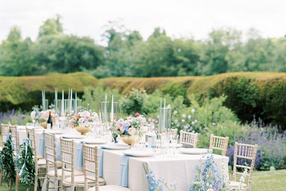 Micro weddings on the garden