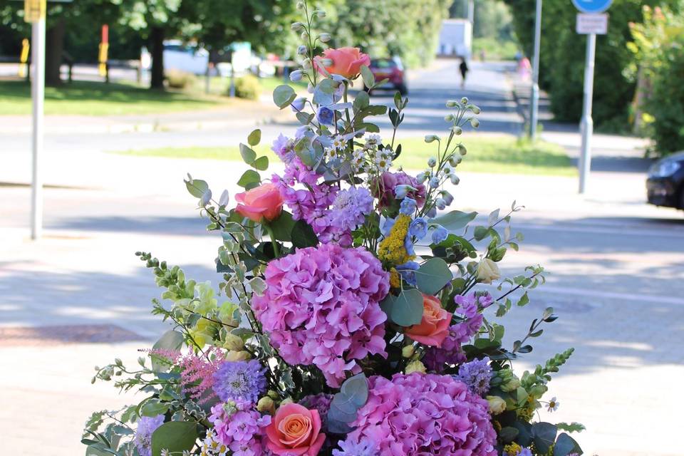 Colourful Summer Pedestal