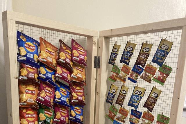 Crisp wall