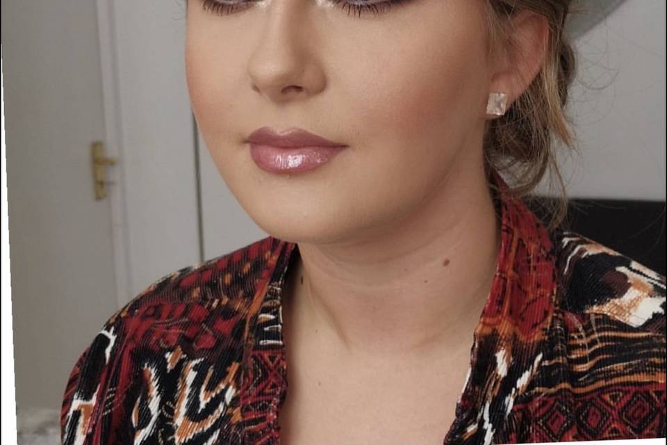 Occassion makeup