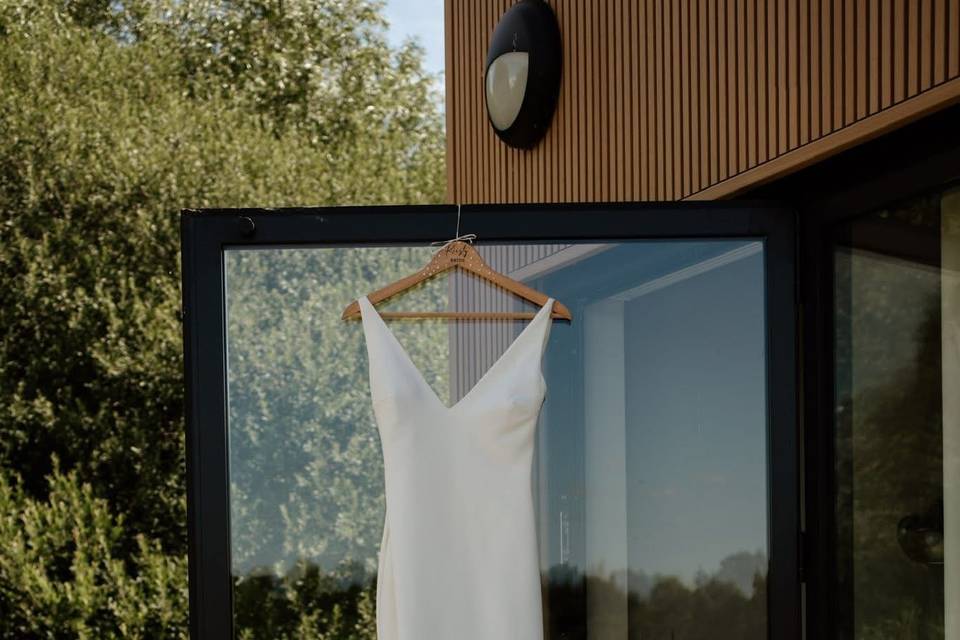 wedding dress