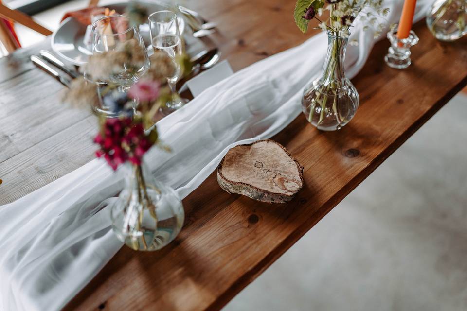 Bud vases, Little log