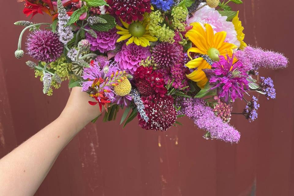 Colourful summer bouquet