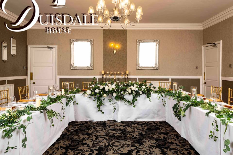 Duisdale Ushape Dining