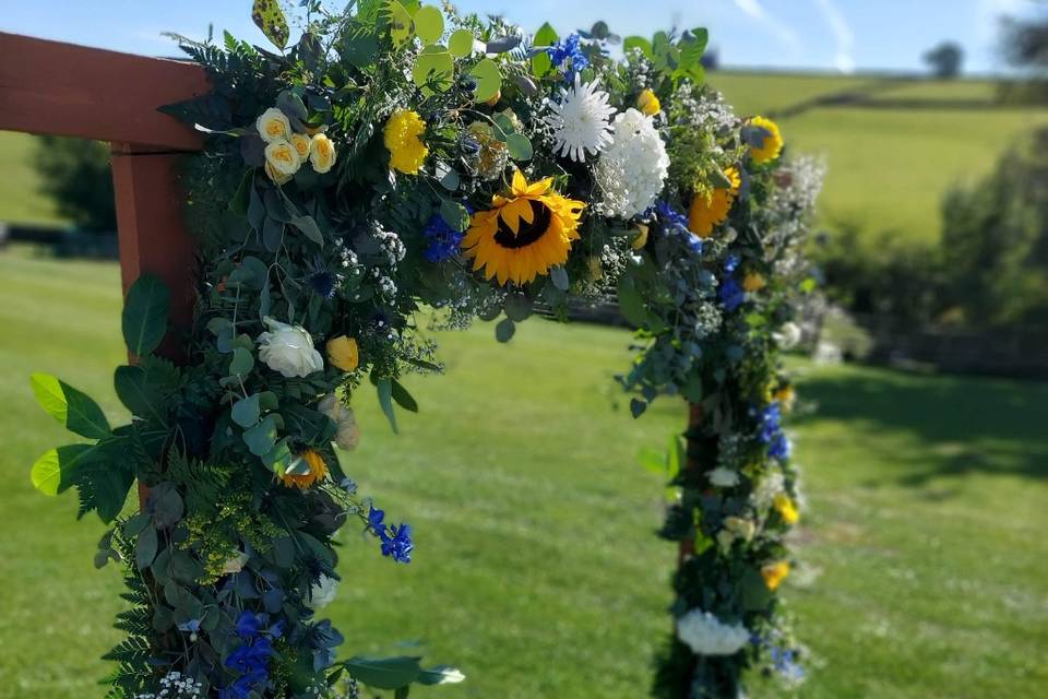 Floral arch