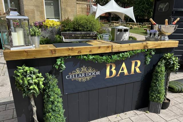 Mobile pop up bar