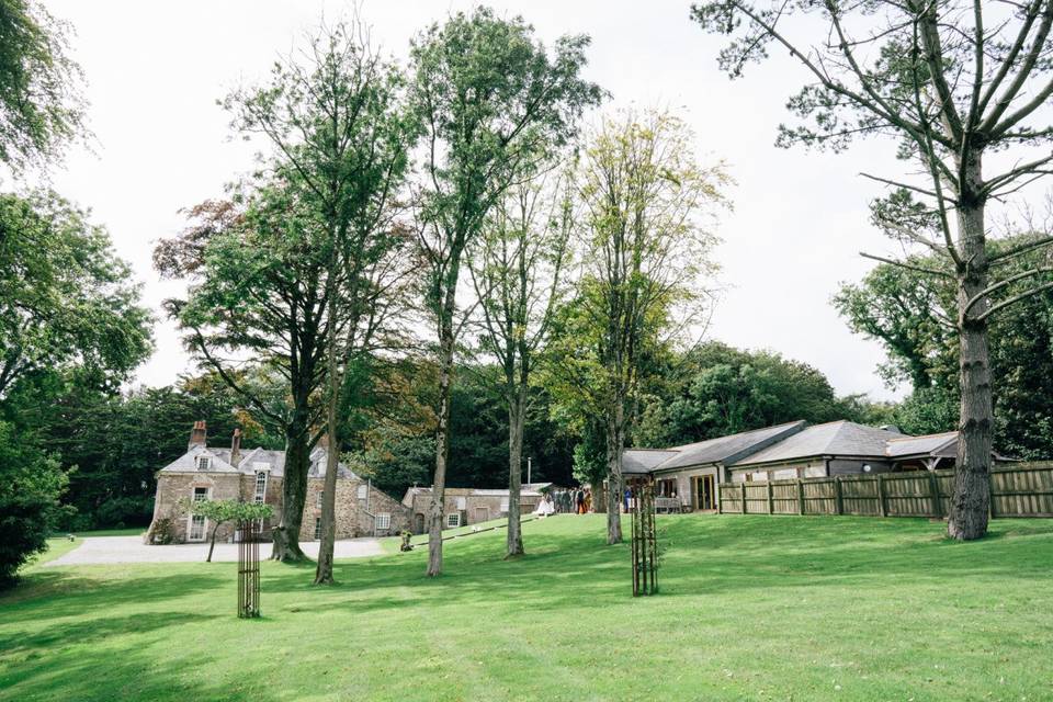 Tredudwell manor and pavilion