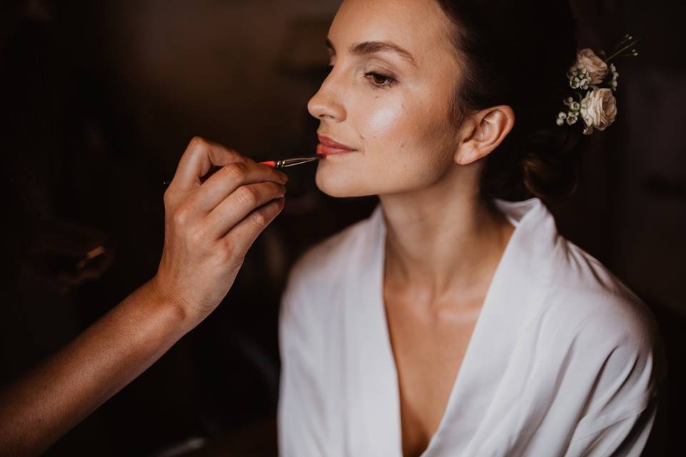 Natural wedding beauty