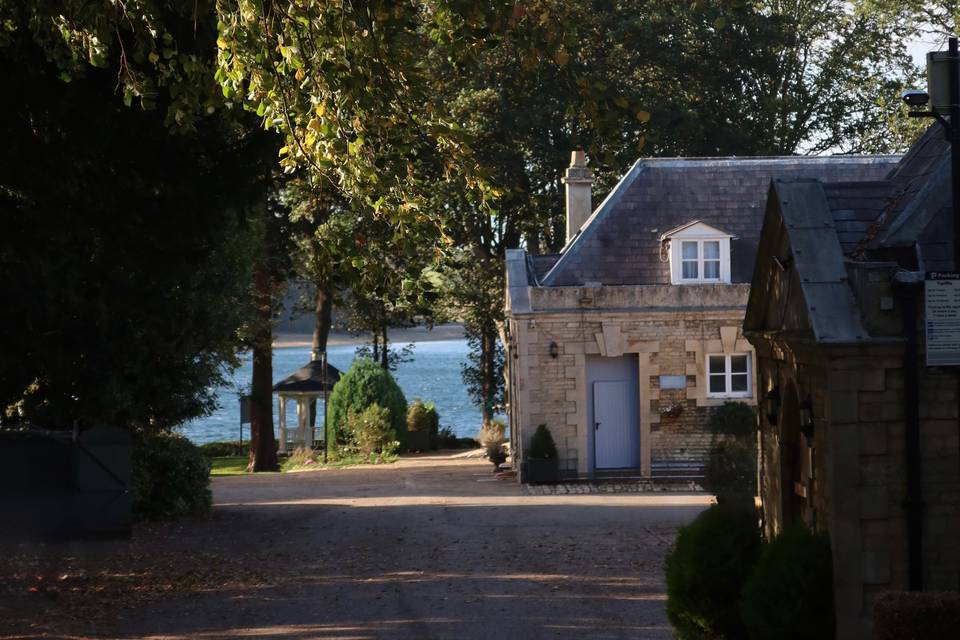 Normanton Park Hotel