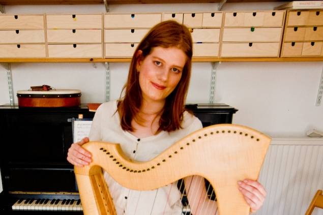 Fiona Rutherford - Scottish Harp
