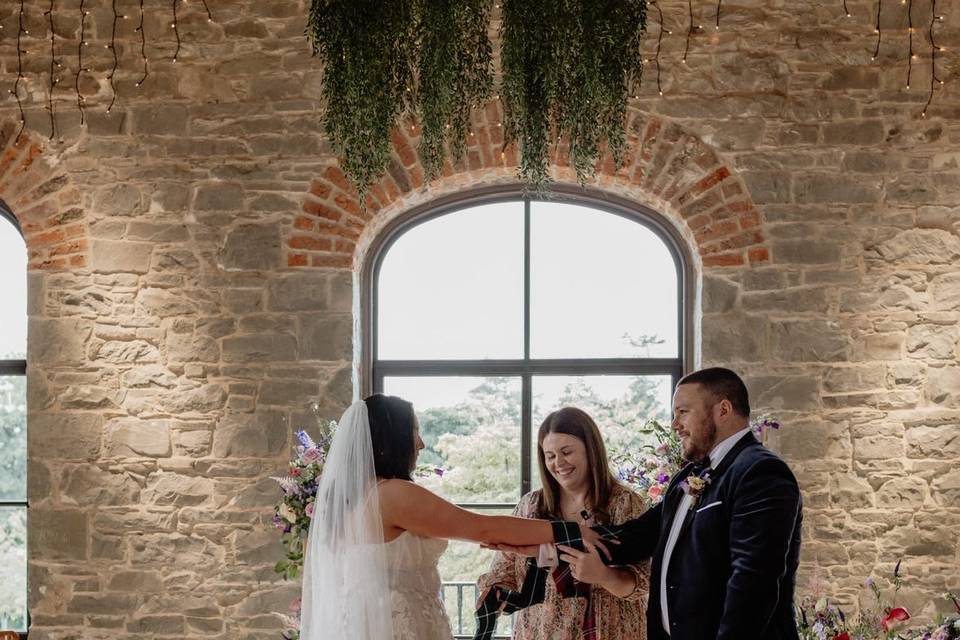 Handfasting in Montalto!