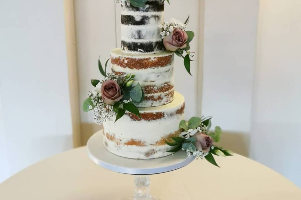 Rustic semi-naked wedding cake